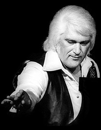 The Silver Fox LIVE at ARIE CROWN THEATER Photo 003 1974 Singer CHARLIE RICH 